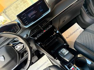 PEUGEOT 2008 usata, con Park Distance Control