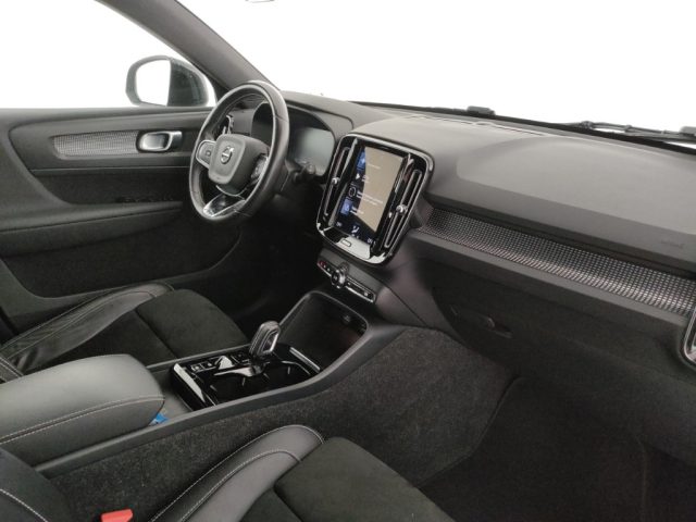 VOLVO XC40 usata, con Controllo automatico clima