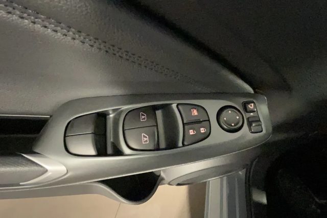 NISSAN Juke usata, con ESP