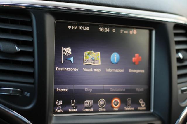 JEEP Grand Cherokee usata, con Servosterzo