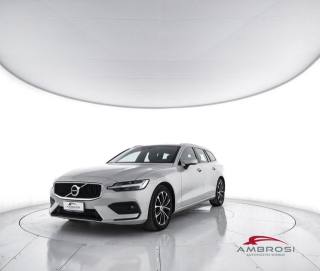 VOLVO V60 D3 Momentum R-design