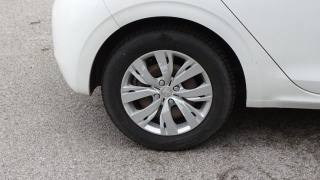 PEUGEOT 208 usata, con Touch screen