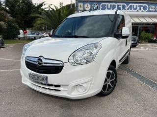 OPEL Combo usata, con Airbag Passeggero