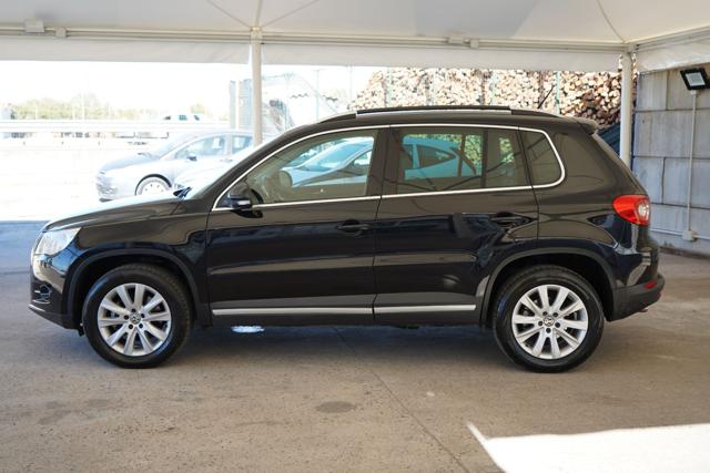 VOLKSWAGEN Tiguan usata, con Airbag laterali