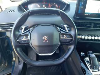 PEUGEOT 3008 usata, con Sistema di navigazione