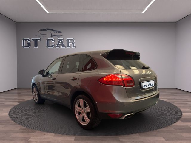 PORSCHE Cayenne usata, con Autoradio
