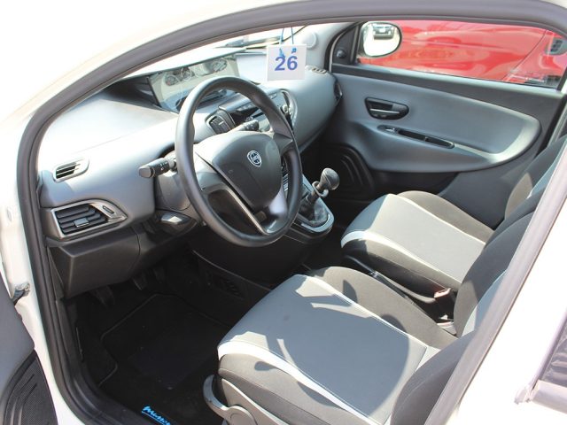 LANCIA Ypsilon usata, con Chiusura centralizzata
