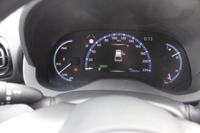 TOYOTA Yaris Cross usata, con Servosterzo