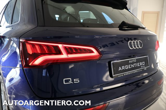 AUDI Q5 usata, con Luci diurne