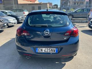OPEL Astra usata, con Alzacristalli elettrici