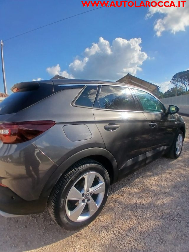 OPEL Grandland X usata, con Autoradio