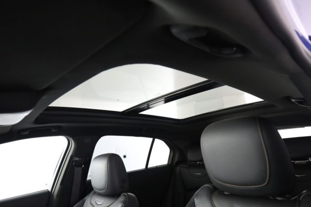 CADILLAC XT4 usata 13