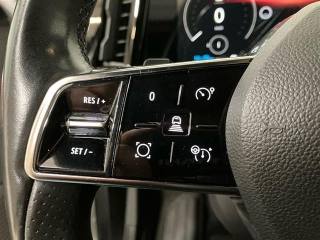 RENAULT Megane usata, con Volante multifunzione