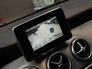 MERCEDES-BENZ GLA 200 usata, con Sistema di navigazione