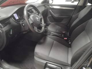 SKODA Octavia usata, con Specchietti laterali elettrici