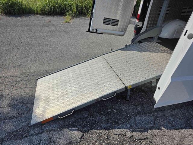 MERCEDES-BENZ Vito usata, con Fendinebbia