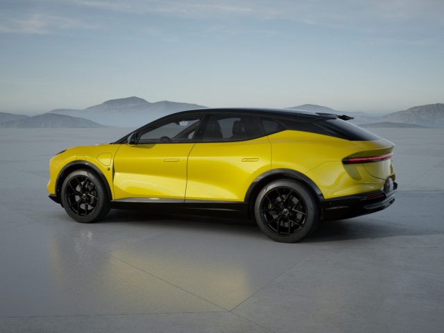 LOTUS Eletre usata, con Airbag laterali
