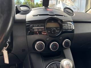 MAZDA 2 usata, con ESP