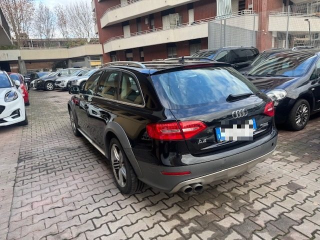AUDI A4 allroad usata, con Autoradio