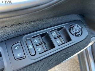 JEEP Renegade usata 17