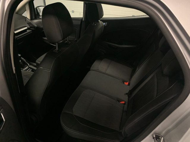 FORD EcoSport usata, con Controllo automatico clima
