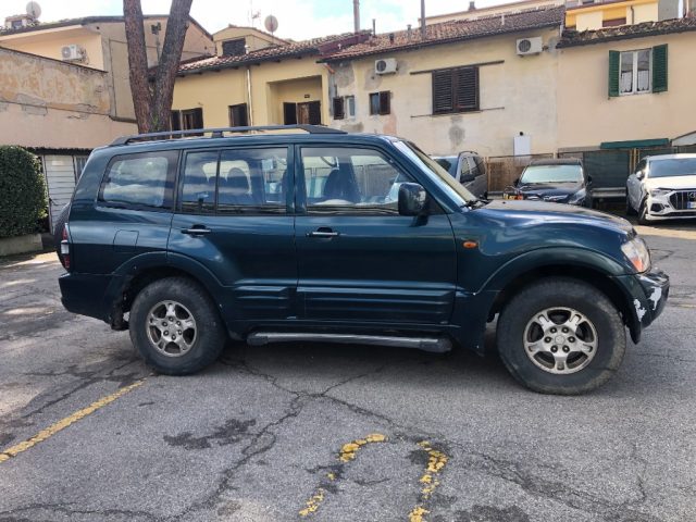 MITSUBISHI Pajero usata, con Autoradio