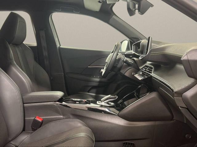 PEUGEOT 2008 usata, con Controllo automatico clima