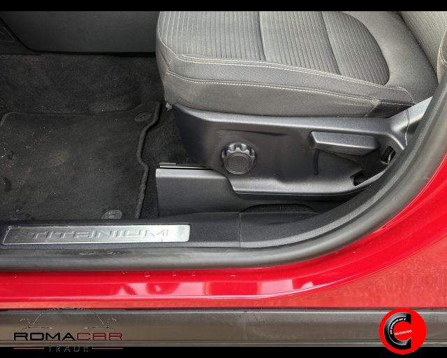 FORD Kuga usata, con Specchietti laterali elettrici