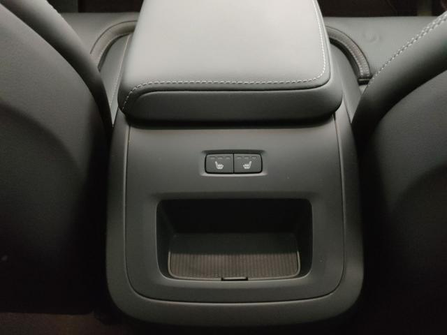 VOLVO XC60 usata, con Sedile posteriore sdoppiato