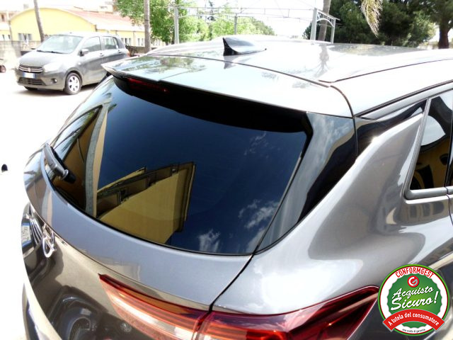 OPEL Grandland X usata, con Luci diurne