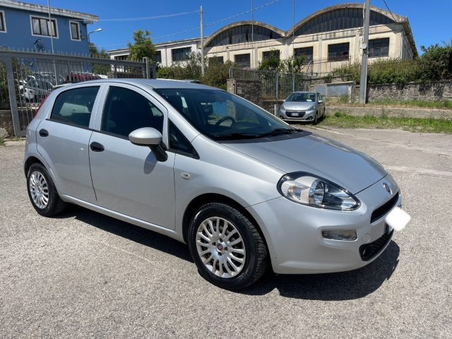 FIAT Punto usata, con Autoradio