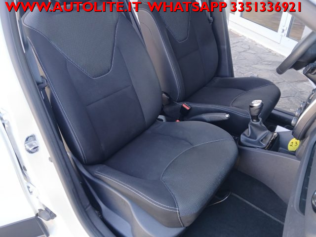RENAULT Clio usata, con USB