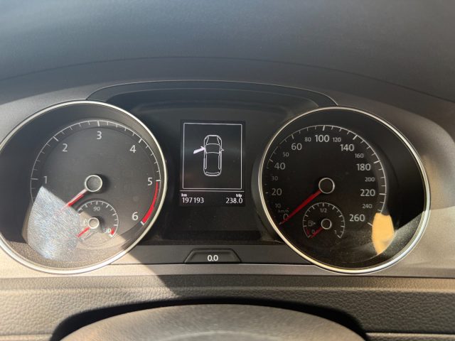 VOLKSWAGEN Golf usata, con Climatizzatore