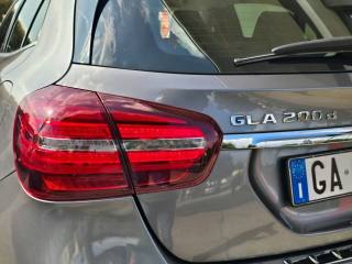 MERCEDES-BENZ GLA 200 usata 84