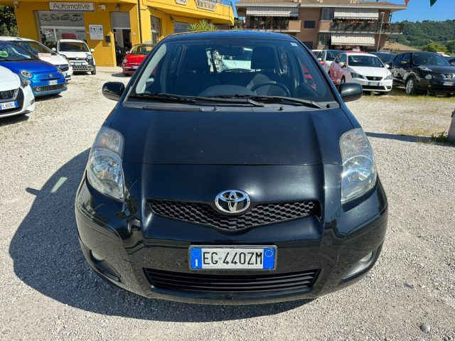 TOYOTA Yaris usata, con Airbag