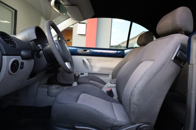 VOLKSWAGEN New Beetle usata 18
