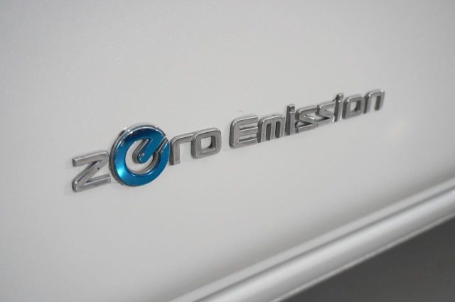 NISSAN Leaf usata, con Specchietti laterali elettrici