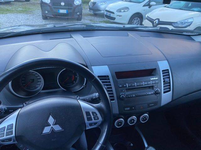 MITSUBISHI Outlander usata, con Bluetooth