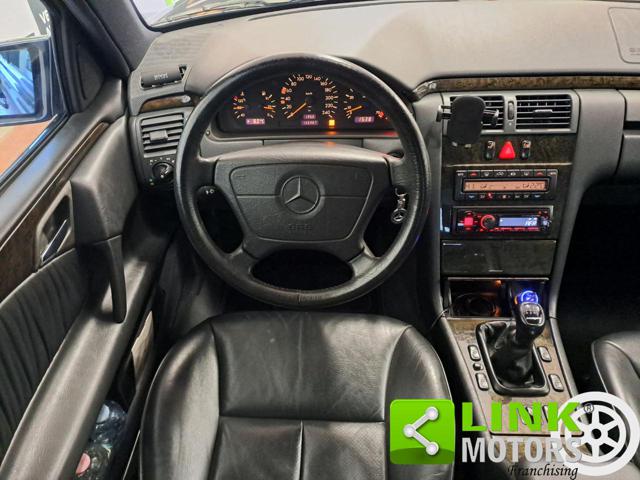 MERCEDES-BENZ E 200 usata, con Controllo trazione