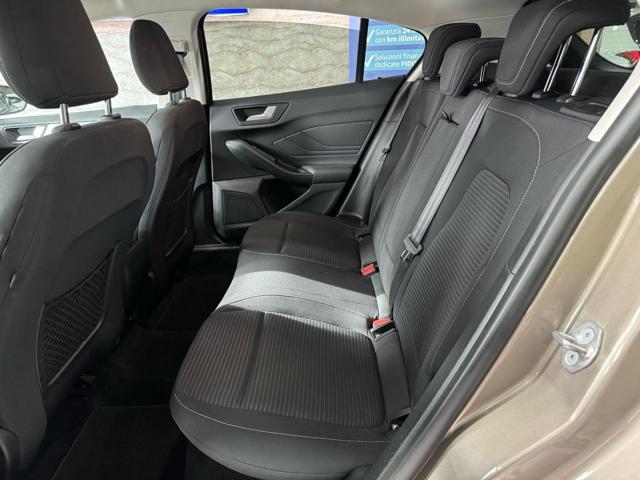 FORD Focus usata, con Park Distance Control