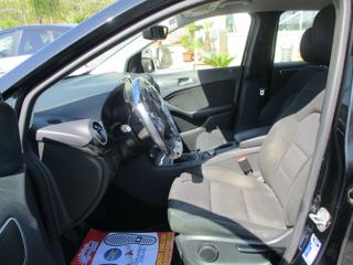 MERCEDES-BENZ B 180 usata, con Chiusura centralizzata