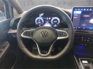 VOLKSWAGEN Golf usata, con Autoradio