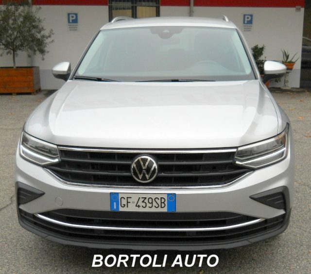 VOLKSWAGEN Tiguan usata, con Airbag