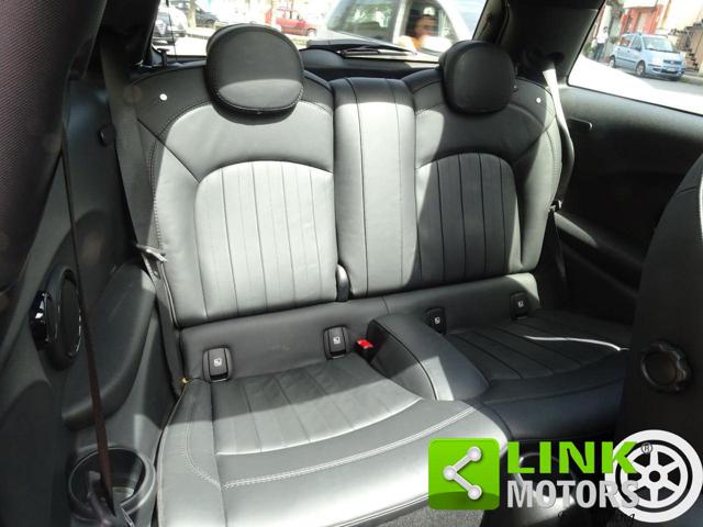 MINI Cooper SE usata, con USB