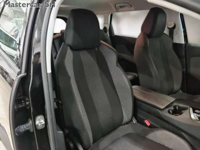 PEUGEOT 5008 usata, con Chiusura centralizzata