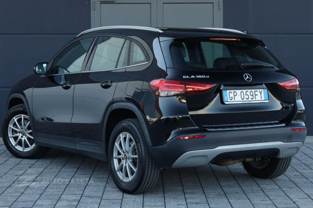MERCEDES-BENZ GLA 180 usata, con Airbag Passeggero