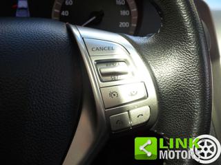 NISSAN Navara usata, con Park Distance Control