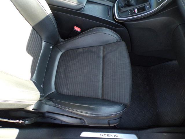 RENAULT Scenic usata 62