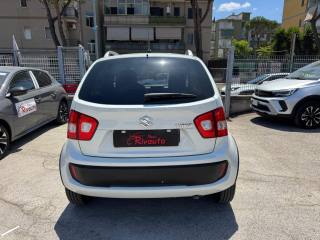 SUZUKI Ignis usata, con Autoradio