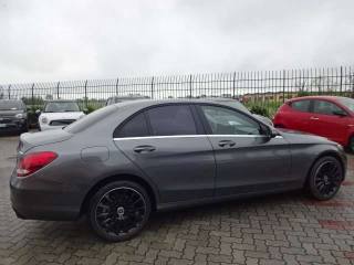 MERCEDES-BENZ C 180 usata, con Airbag Passeggero